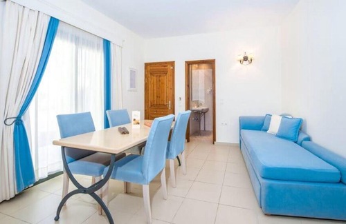 Tsilivi Apartment | Coco Palm Beach Villas
