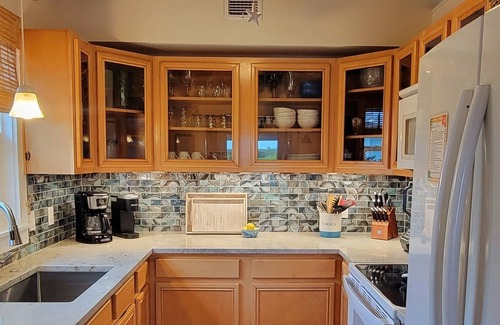 Marathon House | π΄ Coco Plum Paradise π΄ Private Bayfront Home Pool Hot Tub Dock View