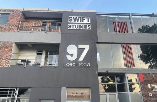Salt River Apartment | Coco Swift No4
