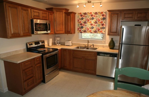 Pass Christian Cottage | COCOA'S COTTAGE! Pet-friendly! Near the Beach!