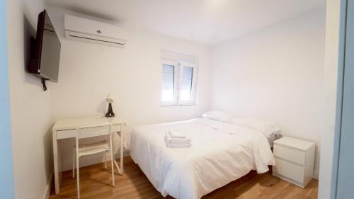 Armilla House | Cocoaloa