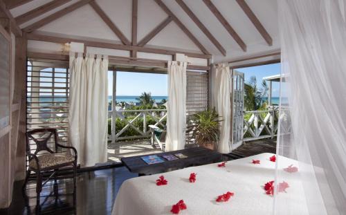 Fryes Beach Resort | Cocobay Resort Antigua - All Inclusive - Adults Only