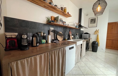 Rochefort House | Cocon Bleu - Ideally located house with garden