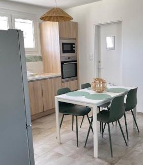 Saint-Aignan House | Cocon Cosy : Gîte à 4 minutes du Zoo de Beauval