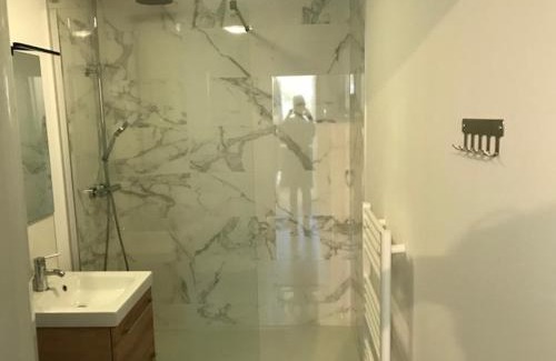 Genos Apartment | COCON DE 4 à 6 personnes