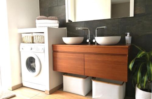 Saint-Benoit Apartment | Cocon De L'Est I