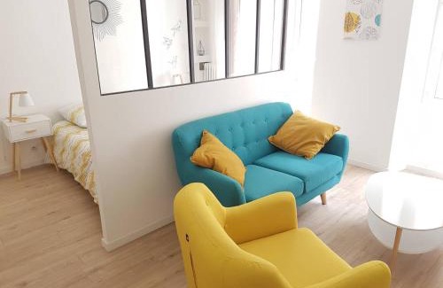 Millau Apartment | COCON du centre ville avec PARKING et WIFI