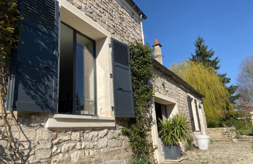 Bourron-Marlotte Bed & Breakfast | Cocon en lisière de forêt