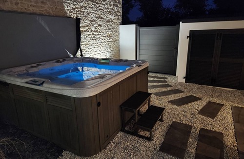 Andilly Cottage | Cocon Pour 2 Avec Jacuzzi