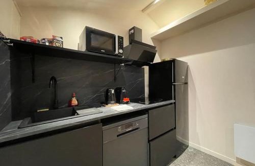 Buers Apartment | Cocon sous le toit, 6 personnes, Villeurbanne