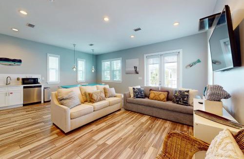Gulf Shores House | Coconut Cottage