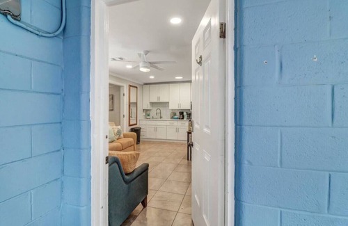 Tybee Island House | Coconut Crab Cottage: 4 BR Home STEPS from Beach!