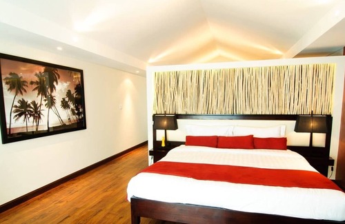 Maprao Island Villa | Coconut Island Tropical Jacuzzi Suite