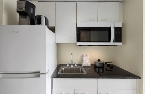 Midtown Ocean City Apartment | Coconut Malorie Resort Hotel, an Ascend Collection Hotel