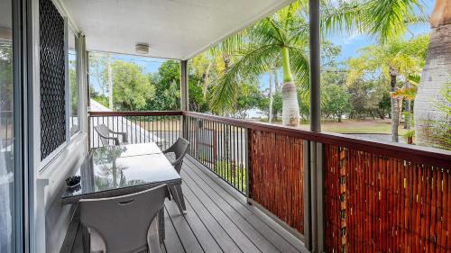 Scarness Apartment | Coconut Palms