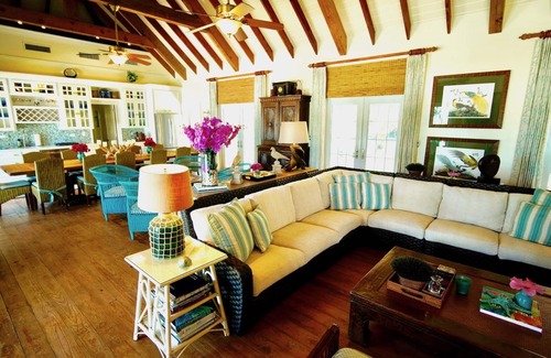 Dunmore Town Villa | Coconut Ranch - Beautiful Secluded Harbourside Compound Villa and Pool