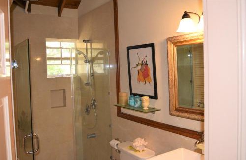 Silver Sands House | Coconut Walk Beach Apartment