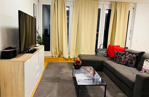 Europaviertel Apartment | Cocoon 77 Apartments