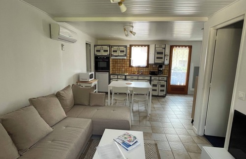 Laruns Apartment | Cocoon apartment 500m from town center, mountain view. Children's games, ski room