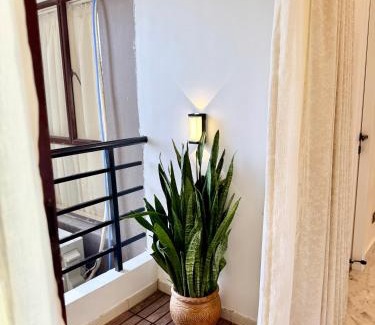 Kolkata Apartment | Cocoon By Ichamati