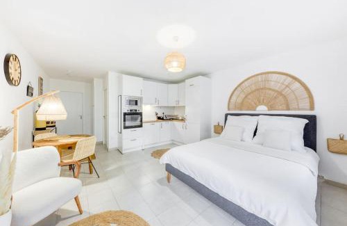 Le Plessis-Robinson Apartment | Cocoon de Luxe - Oasis Paris Lisbonne