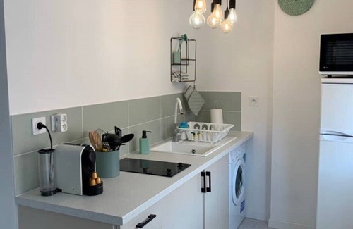 4th Arrondissement Apartment | Cocoon design with rooftop terrace