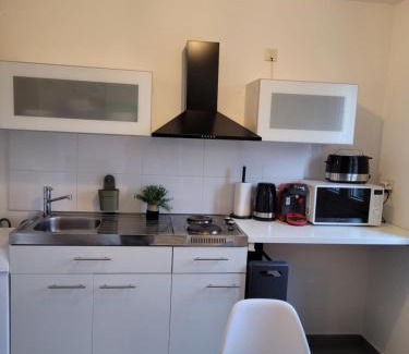 Survilliers Apartment | Cocooning House 212 Suite COSY SUNSHINE appartement Aeroport Paris Roissy CDG et Parc Asterix