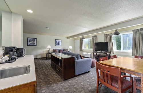 Burlington Hotel | Cocusa Motel