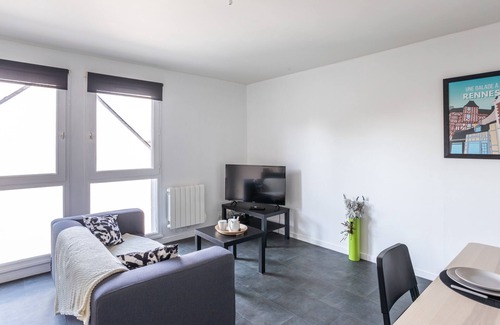 La Madeleine Apartment | Coeur Courrouze - Appartement 2 chambres avec parking