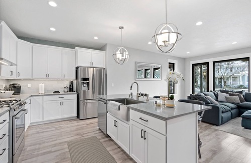 Coeur d'Alene House | Coeur d 'Alone downtown, Sherman Ave beauty!