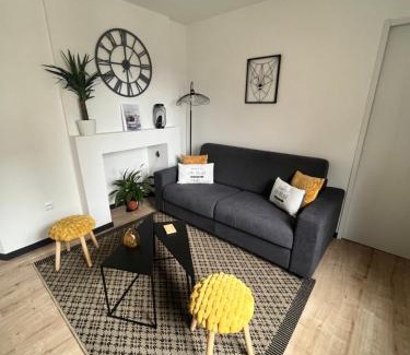 Avranches Apartment | Coin de paradis avec spa illimité en plein centre Avranches