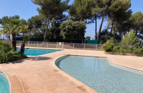 Biot Apartment | Coin de paradis, piscine, parking, terrasse