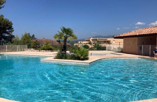 Biot Apartment | Coin de paradis, piscine, parking, terrasse
