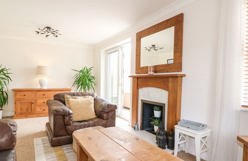 Crich House | COL DU CRICH, family friendly, character holiday cottage in Crich