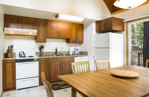 Carnelian Bay Cabin | Coleman Cabin, Dog-Friendly