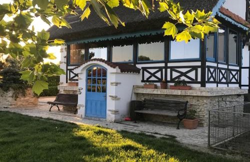 Maliuc House | Coliba Vanatorilor