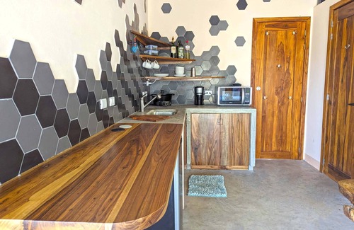 San Juan del Sur Apartment | Colina Escondida:monoAmbiente - Superb central location with oasis-like escapism