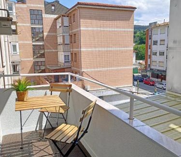 Colindres Apartment | Colindres centro, ideal familias, estancias profesores y teletrabajo