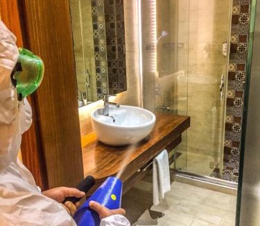 Asmali Mescit Hotel | Collage Pera Hotel