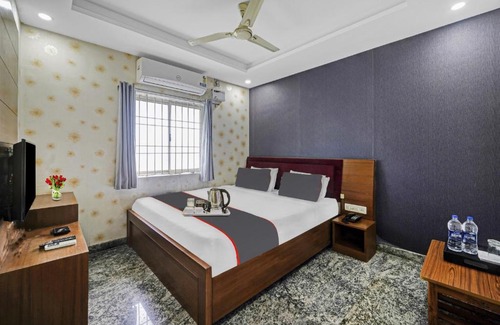 Perumbakkam Hotel | Collection O 85448 INN14 OMR