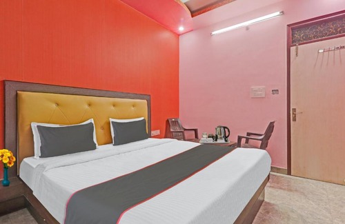 Indira Nagar Hotel | Collection O 89943 Affection inn Two Zero
