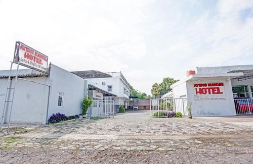 Probolinggo Hotel | Collection O 90783 Hotel Ayeng Mandiri