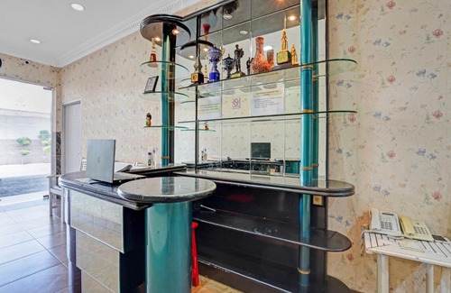 Probolinggo Hotel | Collection O 90783 Hotel Ayeng Mandiri