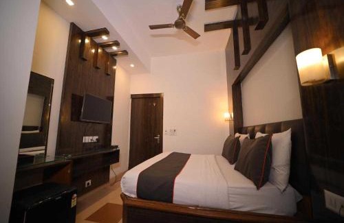 Aluva Hotel | Collection O Aluva Kinfra Hi-Tech Park