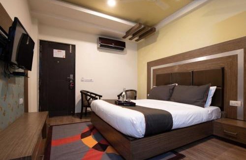 Aluva Hotel | Collection O Aluva Kinfra Hi-Tech Park