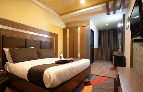 Aluva Hotel | Collection O Aluva Kinfra Hi-Tech Park