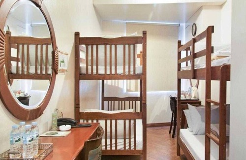 Pio del Pilar Hotel | Collection O Avitel Hotel near Osmena Highway, PNR Pasay Station, Metro Manila
