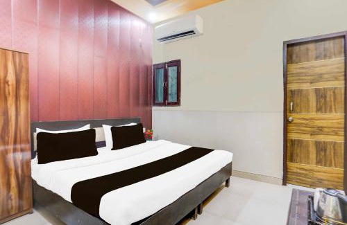 Faridabad Hotel | Collection O Badkhal Lake Lake View