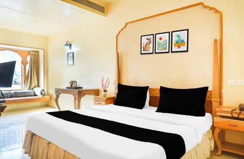 Aundh Hotel | Collection O Baner Road Pune formerly Hotel Rajwada