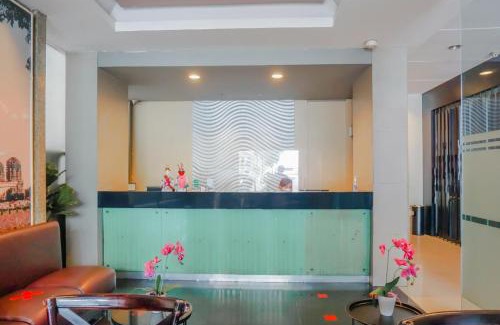 Gambir Hotel | Collection O Hotel Antara